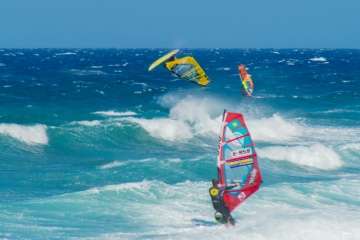 Volando sobre las olas (Foto Antonio Rico)